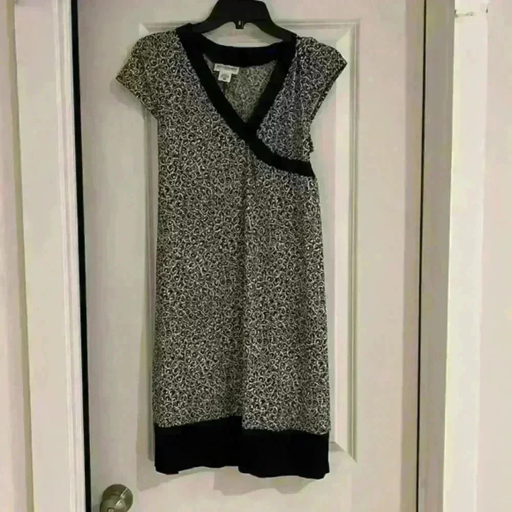 Motherhood Maternity Dress